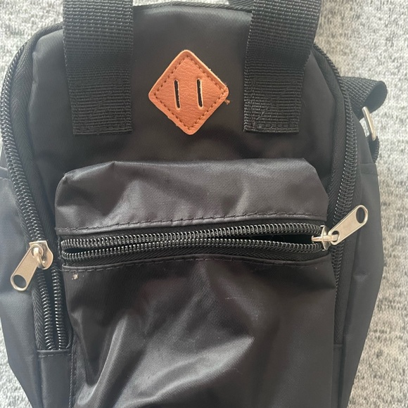 Mini Black Adjustable Crossbody Bag - Picture 5 of 7